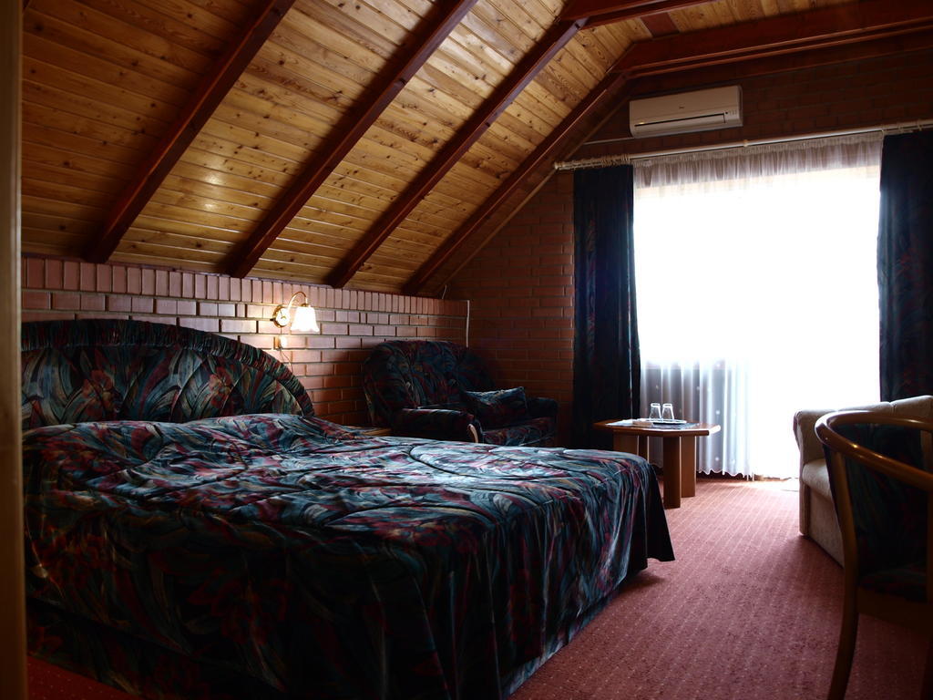 Bed and Breakfast Angela Panzio Berettyóújfalu Zimmer foto