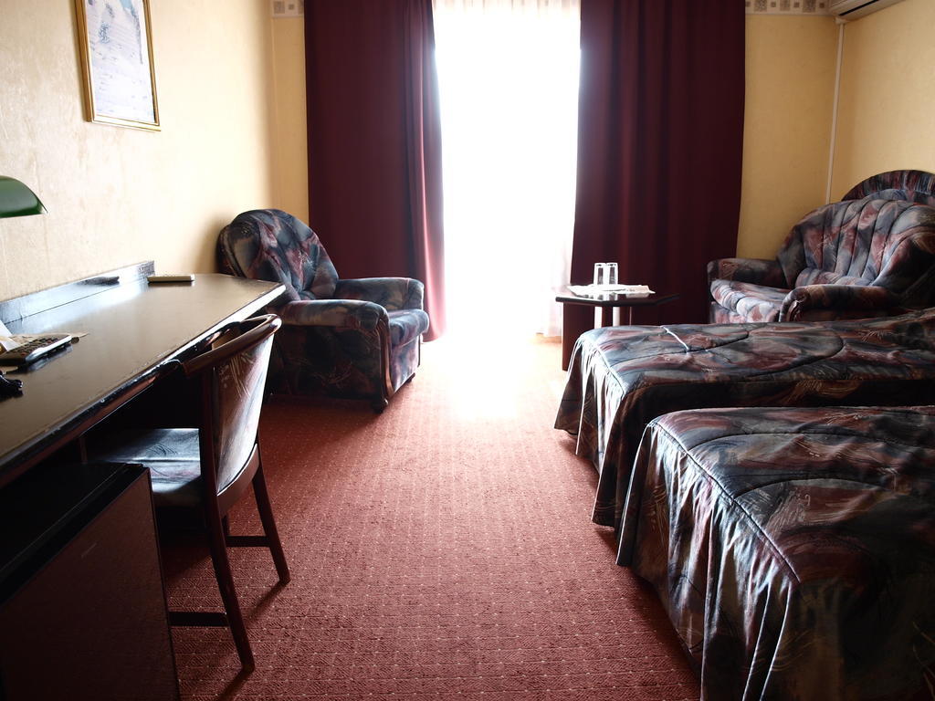 Bed and Breakfast Angela Panzio Berettyóújfalu Zimmer foto